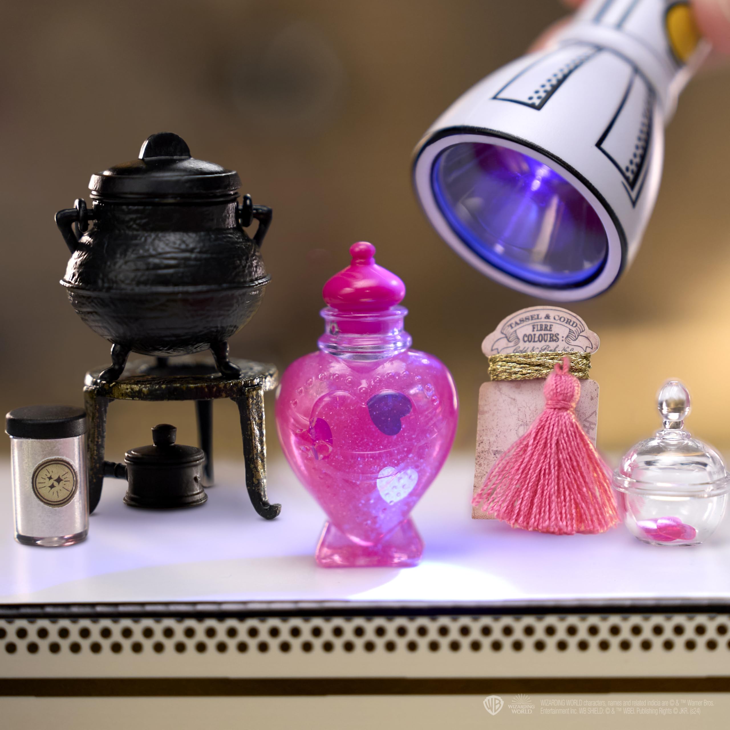 Make It Mini Potions Harry Potter Mini Collectibles - MGA's Miniverse, Blind Packaging, DIY, Resin Play, Replica Potions, NOT Edible, Collectors, 8+ - Image 3